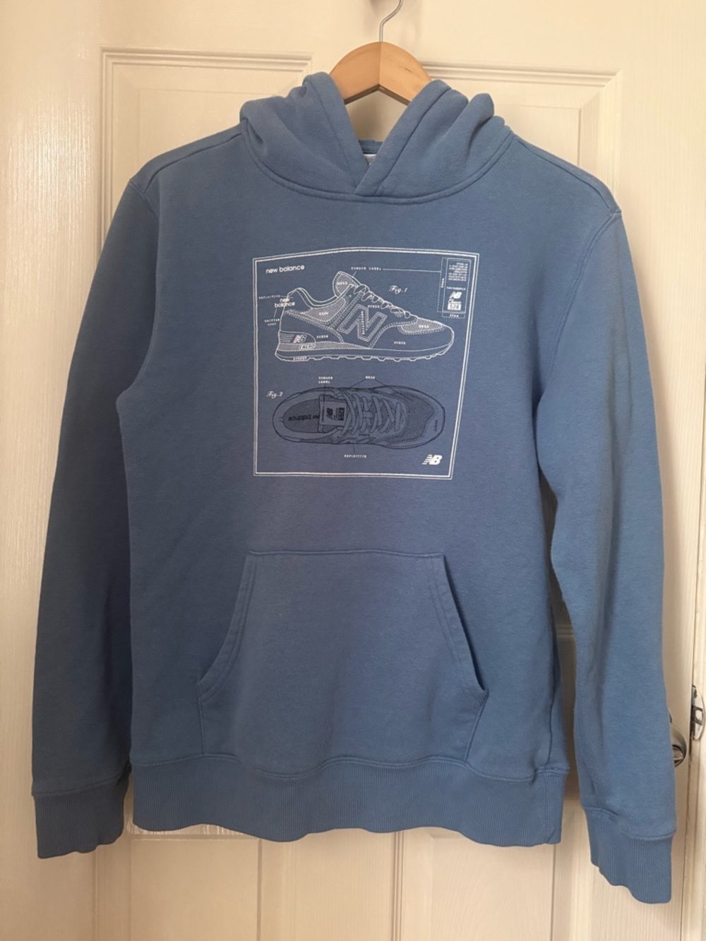 XL BOYS New Balance Boys Crewneck Hoodie in Dusty Blue with White Graphic